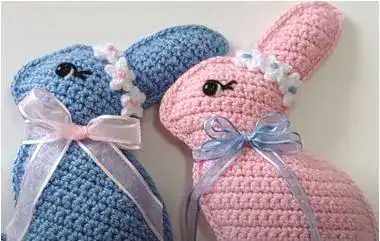 Háčkovaný Velikonoční zajíček – Mini Bunny (Zápich)